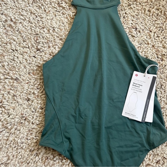 Lululemon Wundermost Ultra-Soft Nulu Mockneck Sleevless Bodysuit - Picture 12 of 15